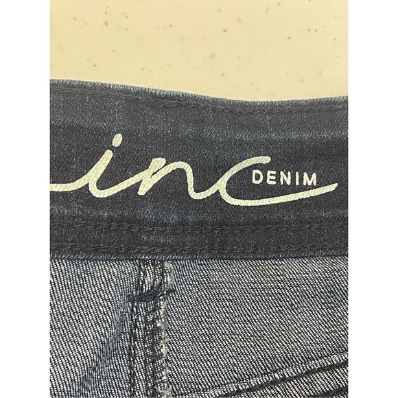 INC International Concepts women’s jeans size 8 boyfriend curvy fit - Picture 7 of 8